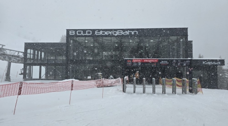 Vroege seizoensopening SkiWelt door veel sneeuw.